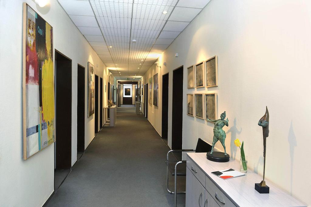 Berlin Art Hotel Gyumri Bagian luar foto